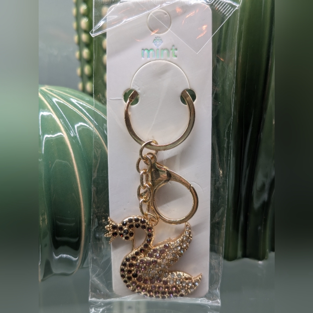 Mint Gold and Sparkling Swan Keychain/Bagcharm